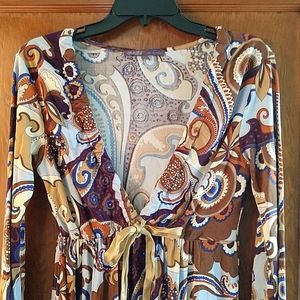 EUC 70's look plunging v neck dress